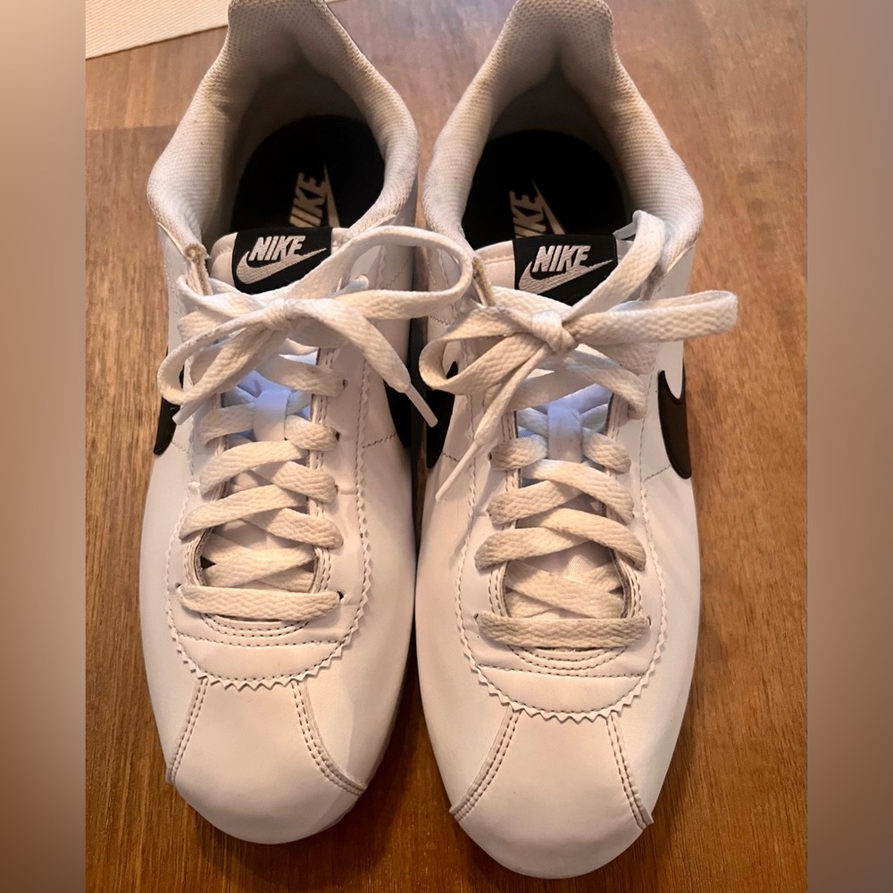 Lightly worn Nike Cortez 10 black and white